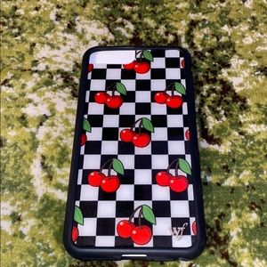 Brand new iPhone 6/7/8+ Plus Wild Flower case